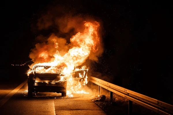 File:Car-wxplosion.webp