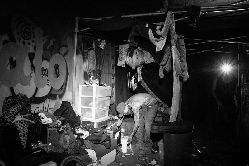 File:Undermarketcamp.jpg
